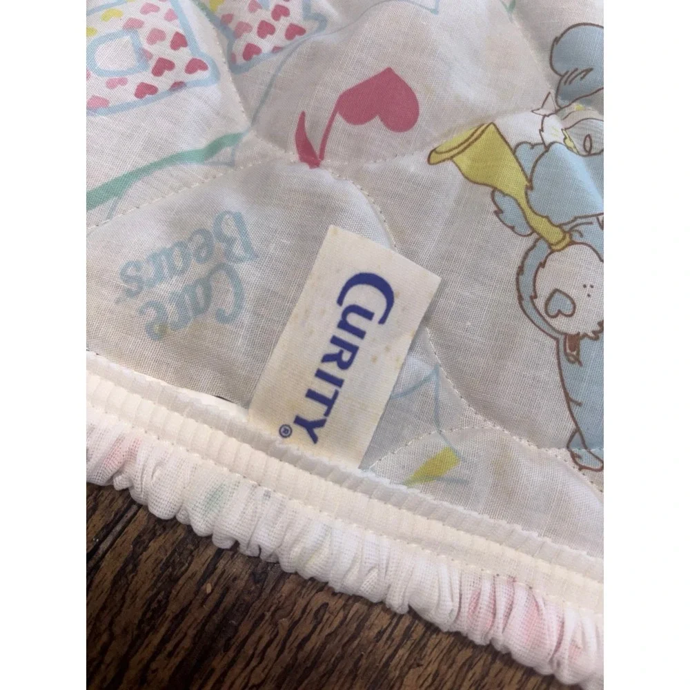 Vintage 1980s Curity Care Bears Quilted Pastel Music Baby Blanket